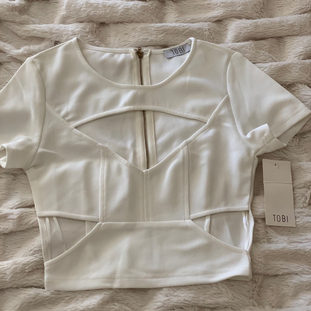 White crop top with cut outs - Picture 2 of 4
